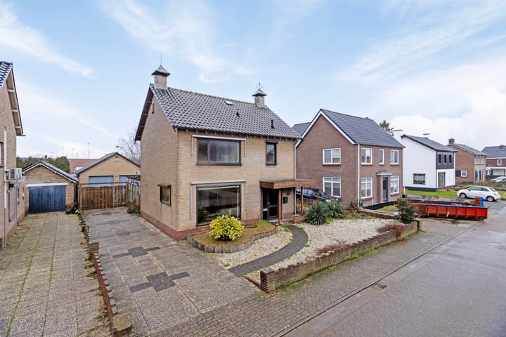 Foto 8 van Vossenbosstraat 8