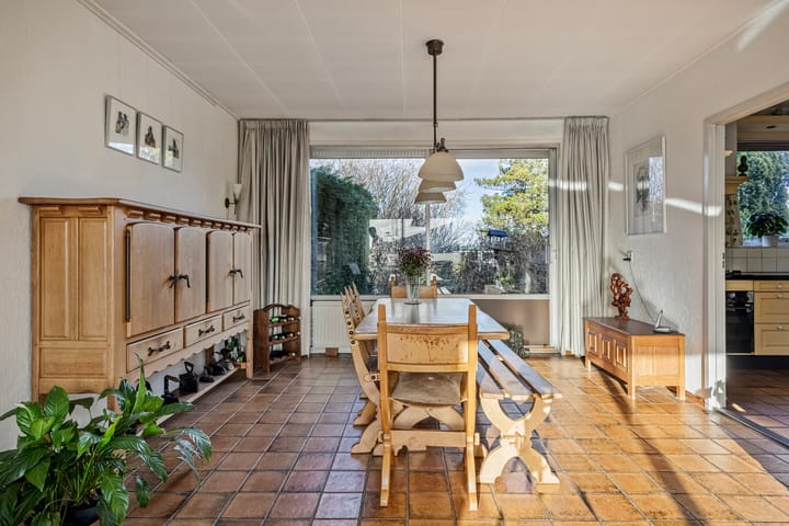 Foto 9 van Insteek 44