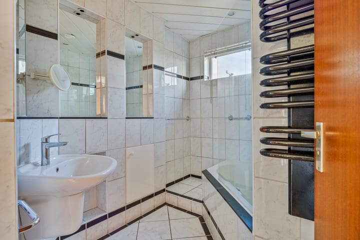 Foto 19 van Insteek 44