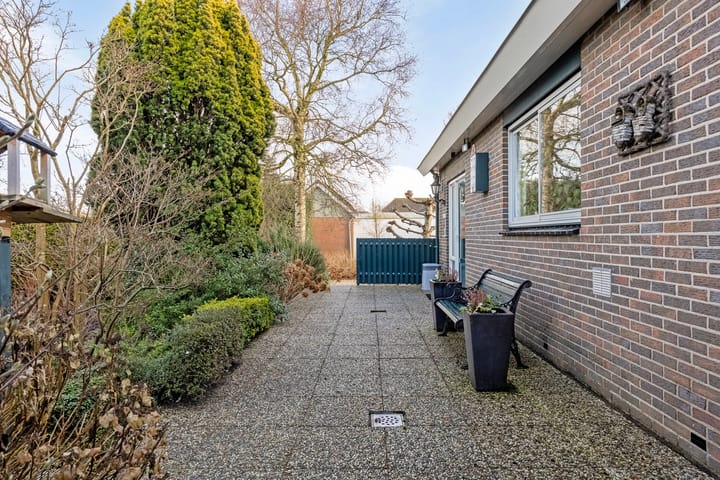 Foto 33 van Insteek 44