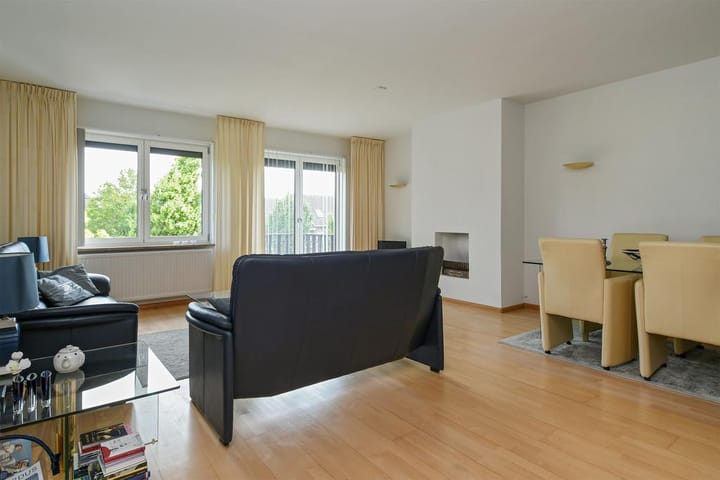 Foto 9 van Emmasingel 28-A