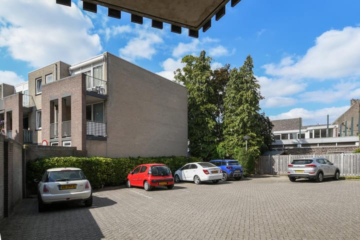 Foto 19 van Emmasingel 28-A