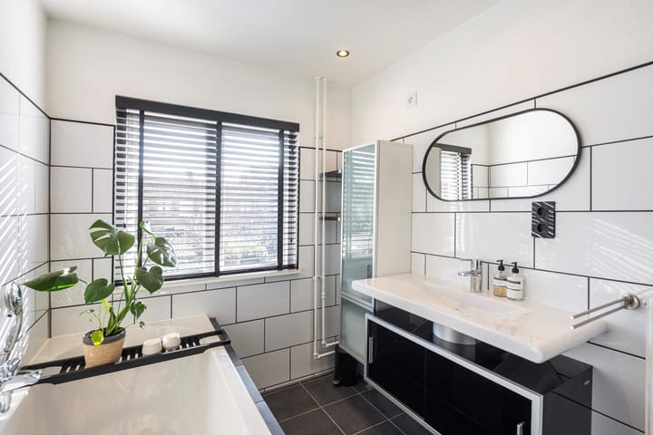 Foto 26 van Van Diemenstraat 12