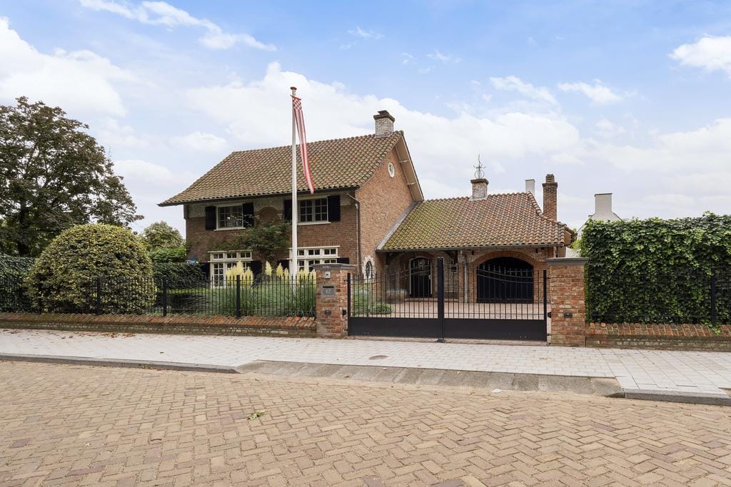 Foto 7 van van Brederodelaan 12