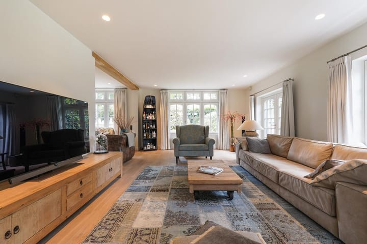 Foto 21 van van Brederodelaan 12