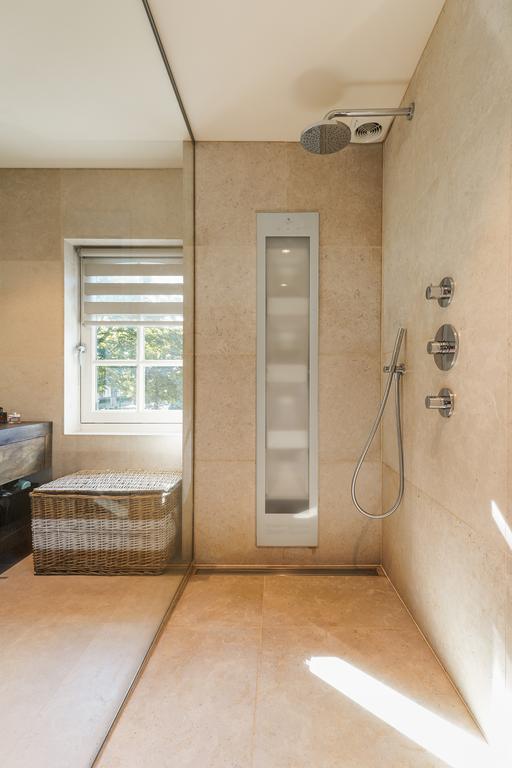 Foto 42 van van Brederodelaan 12