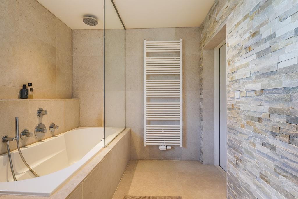 Foto 47 van van Brederodelaan 12