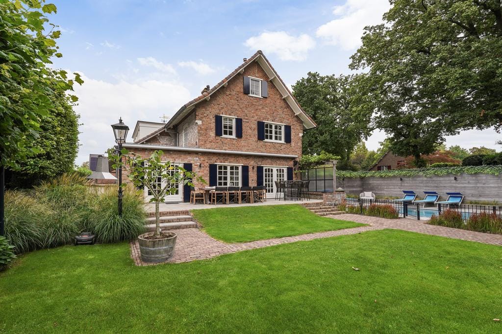 Foto 59 van van Brederodelaan 12