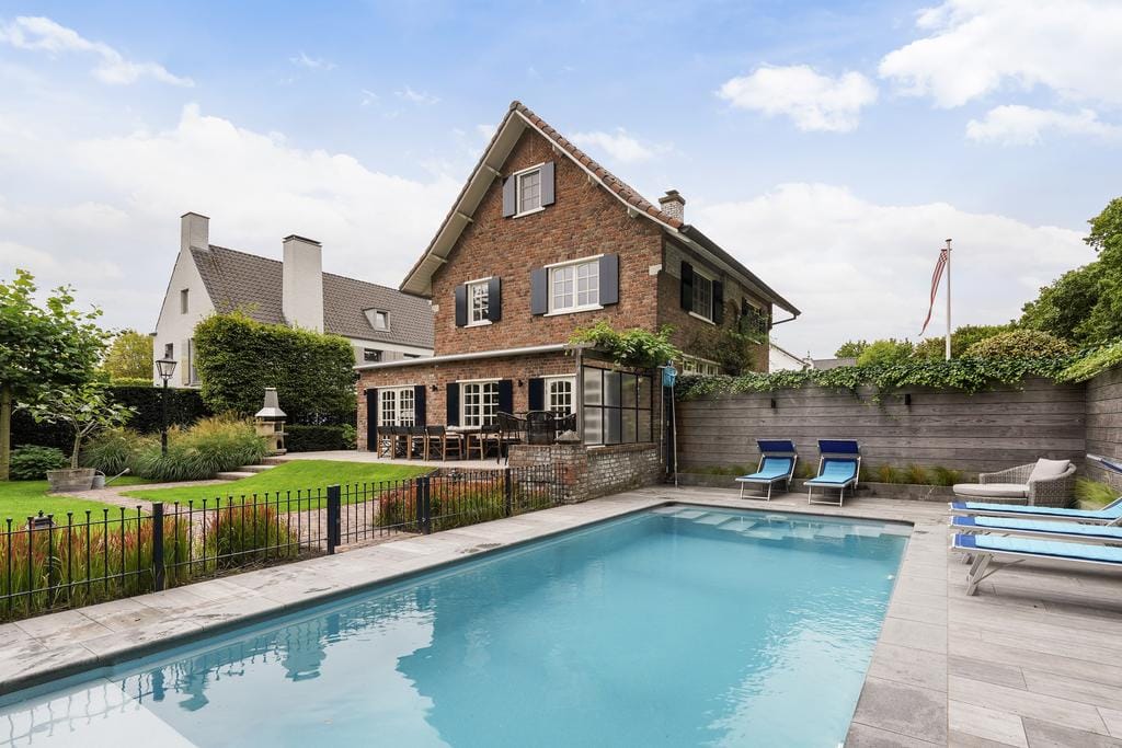 Foto 1 van van Brederodelaan 12