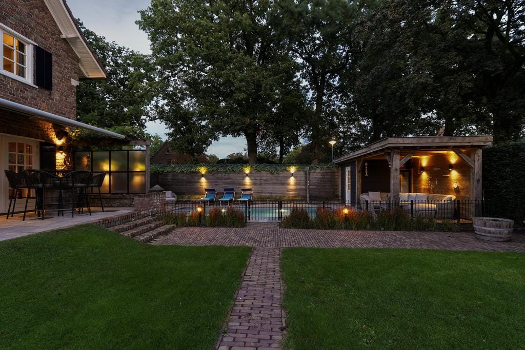 Foto 64 van van Brederodelaan 12