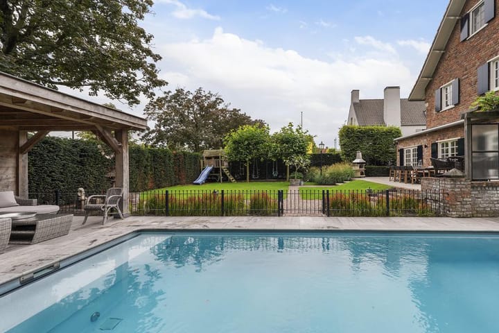 Foto 65 van van Brederodelaan 12