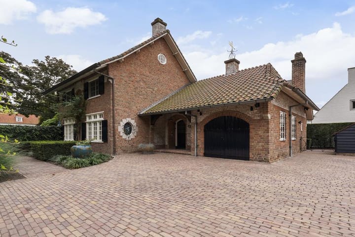 Foto 80 van van Brederodelaan 12