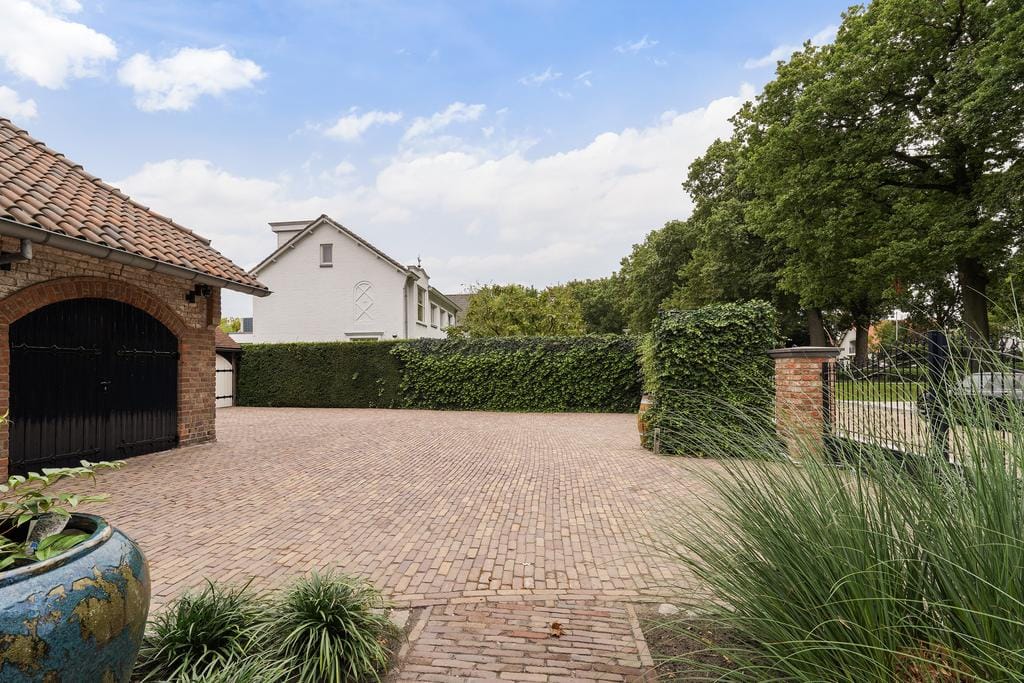 Foto 83 van van Brederodelaan 12