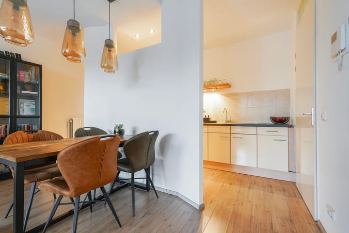 Foto 25 van Jan van der Heijdenstraat 16