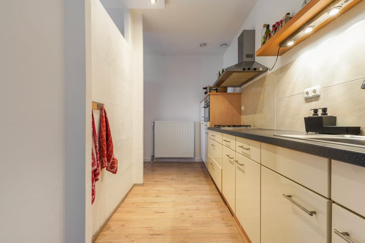 Foto 28 van Jan van der Heijdenstraat 16