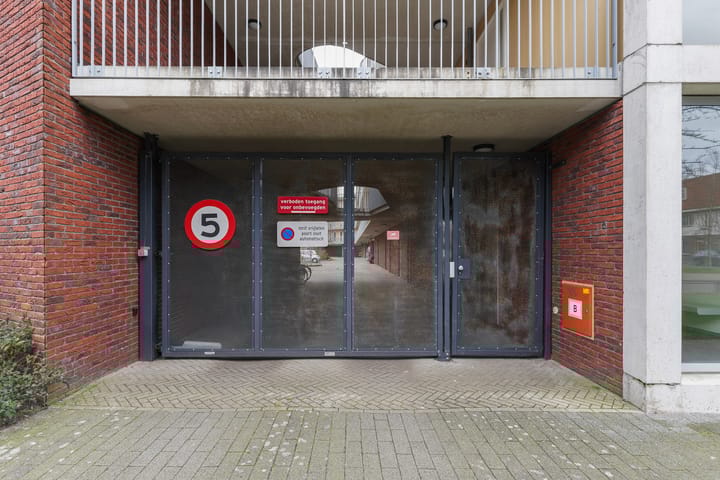 Foto 44 van Jan van der Heijdenstraat 16