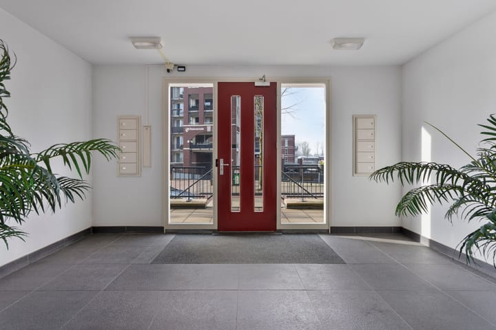 Foto 22 van Kanaalboulevard 28