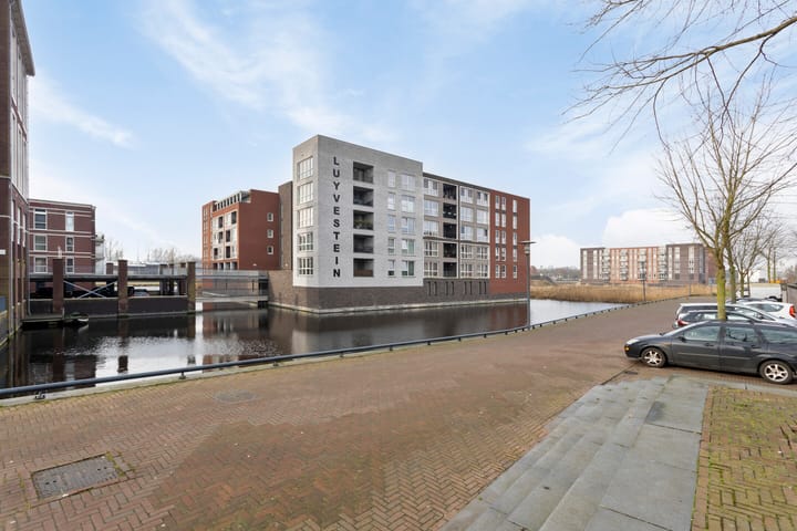 Foto 31 van Kanaalboulevard 28