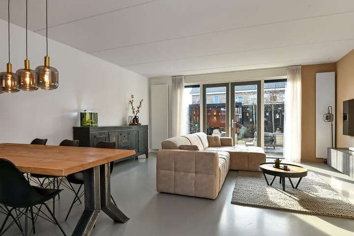 Foto 3 van Brugwachter 26