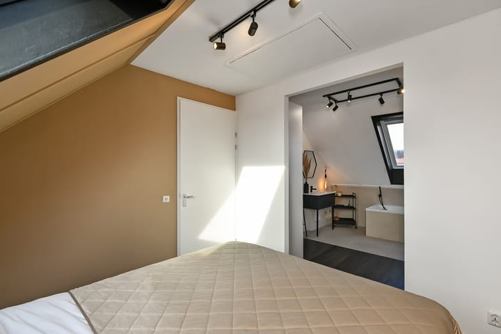 Foto 34 van Brugwachter 26