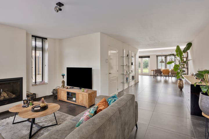 Photo 13 of Muffelke 2