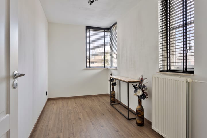 Photo 28 of Muffelke 2