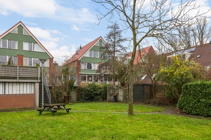 Foto 18 van Oeral 10