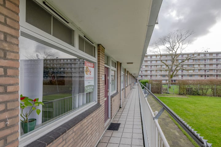 Foto 17 van Kerkwervesingel 83