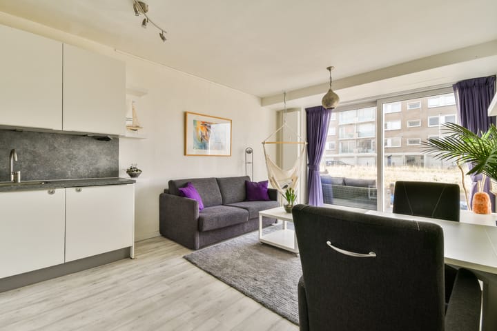 Foto 9 van van Galenstraat 136