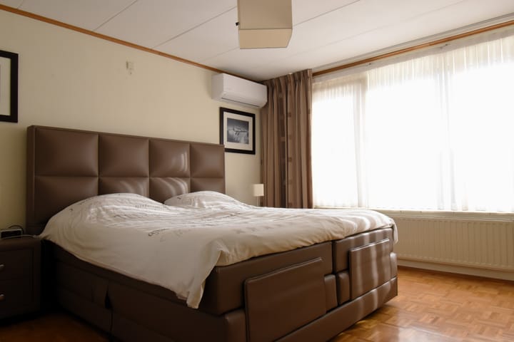 Photo 15 of Rodestraat 24