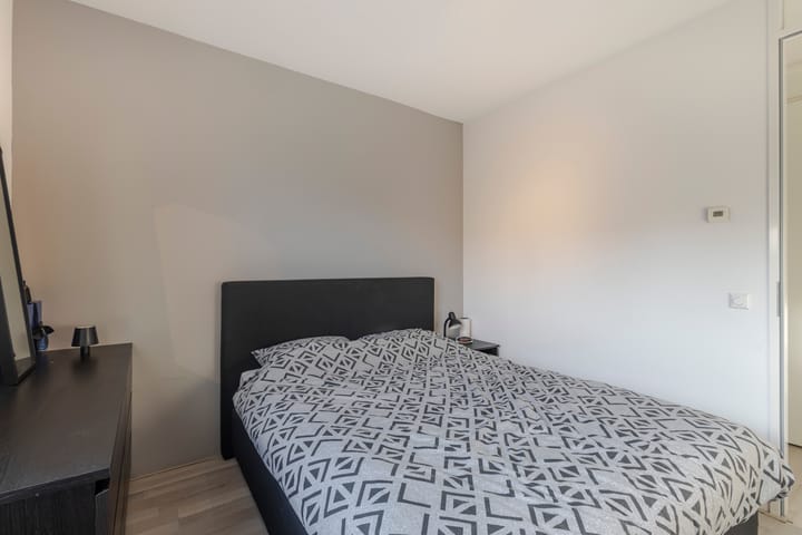 Foto 12 van Julianastraat 56-A