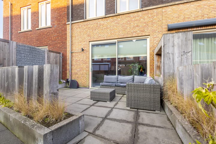 Foto 16 van Julianastraat 56-A