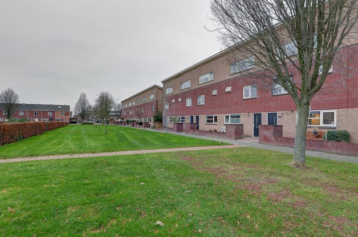 Foto 2 van Rozemarijntuin 21