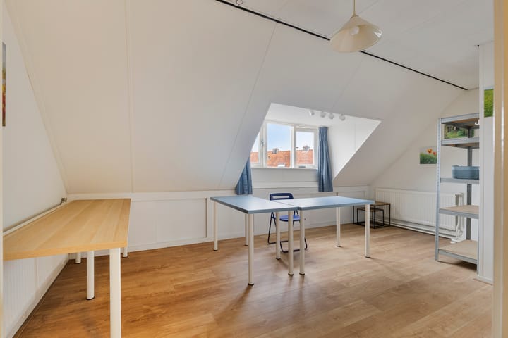 Foto 26 van Generaal van der Plaatstraat 10