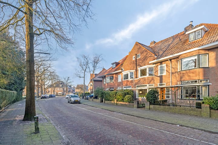 Foto 32 van Generaal van der Plaatstraat 10