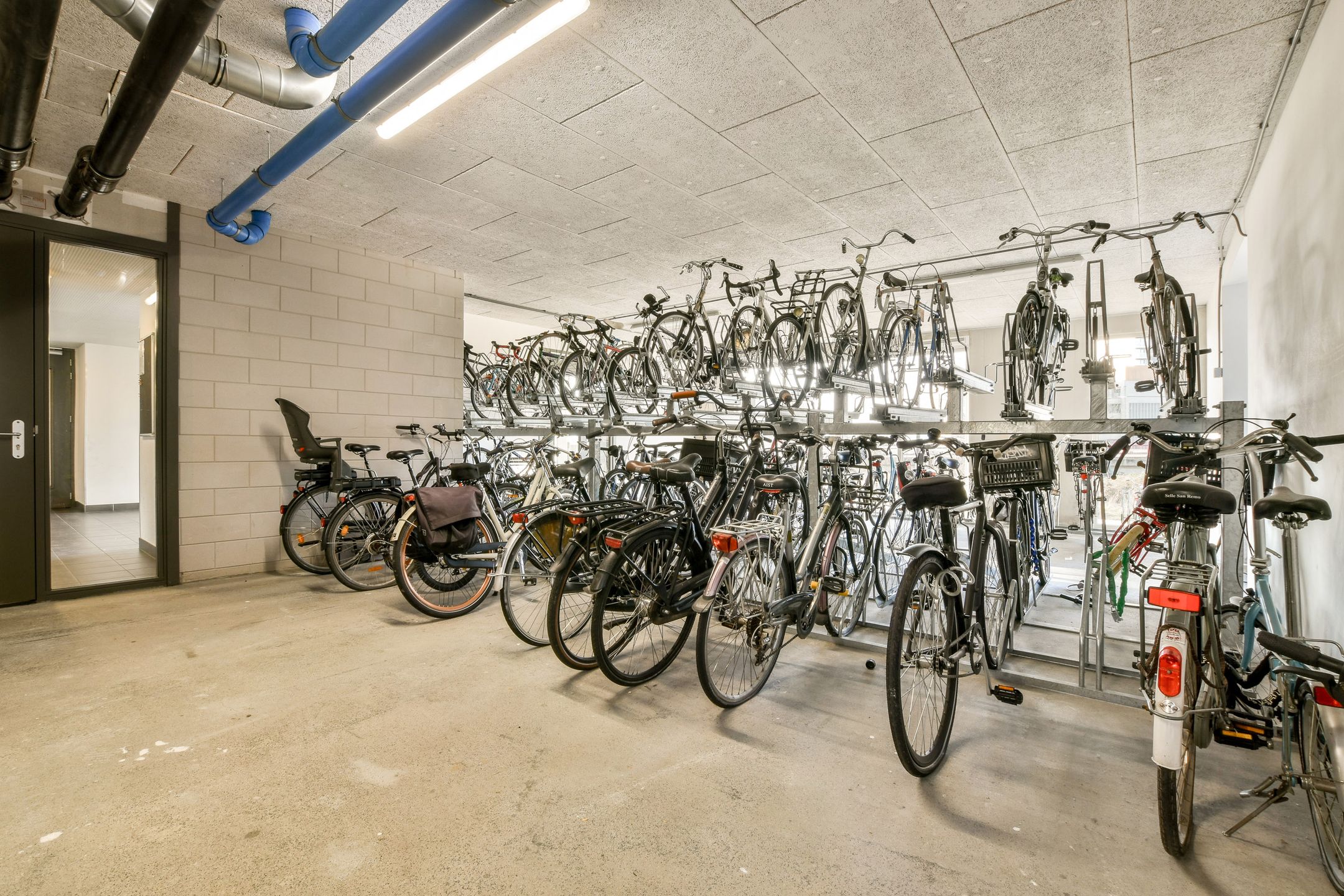 Foto 21 van Mary van der Sluisstraat 536