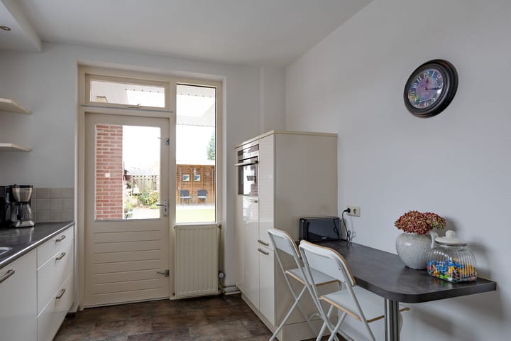 Foto 10 van van Broekhuizenstraat 4