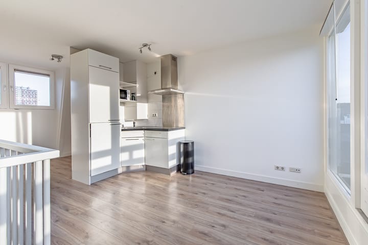 Foto 16 van Amsterdamsestraatweg 99-C