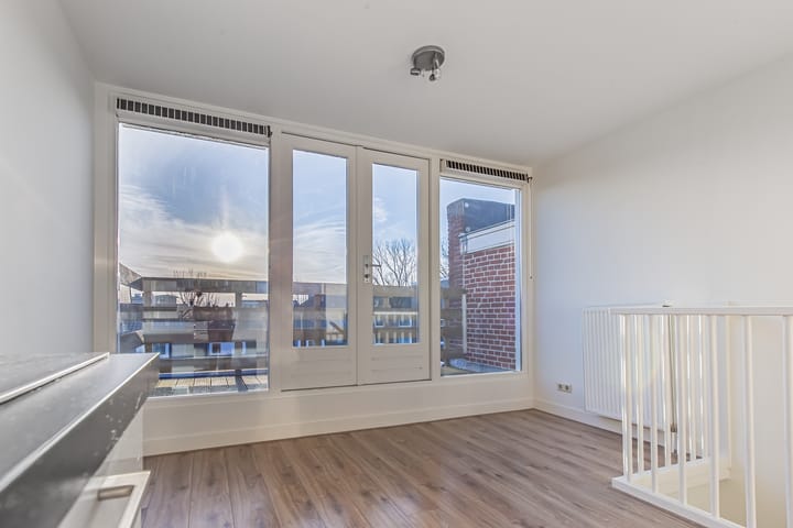 Foto 21 van Amsterdamsestraatweg 99-C