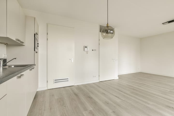 Foto 7 van Carel Willinkgracht 815