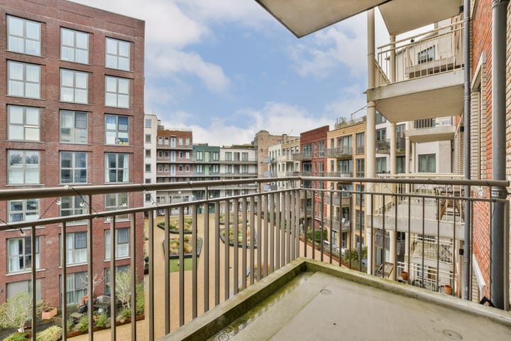 Foto 12 van Carel Willinkgracht 815