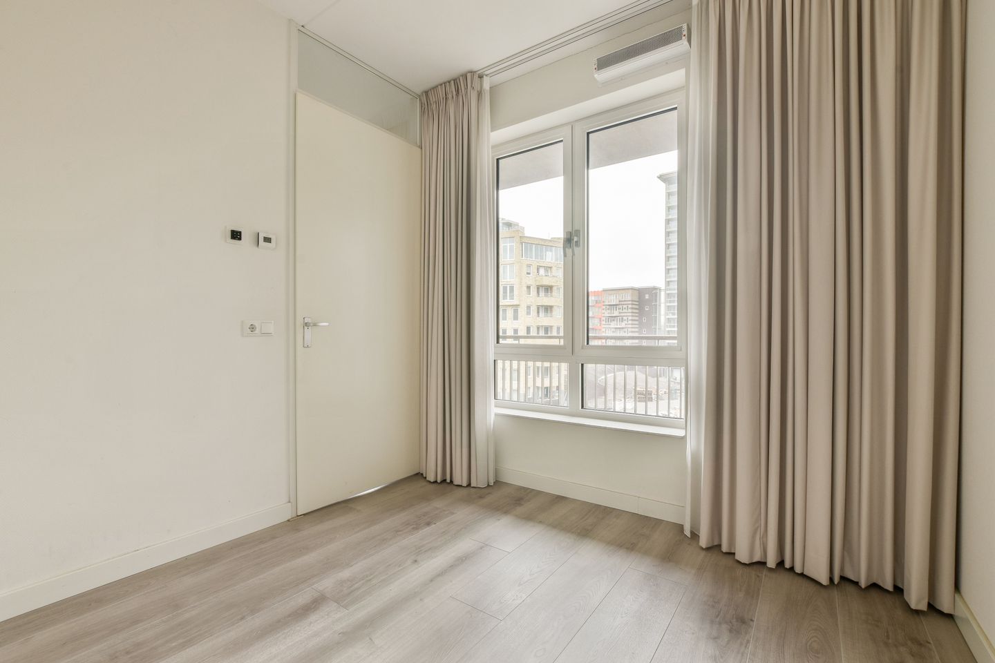 Foto 19 van Carel Willinkgracht 815