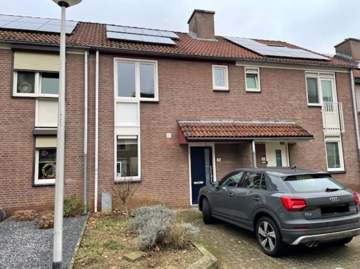 Foto 2 van Insula 74