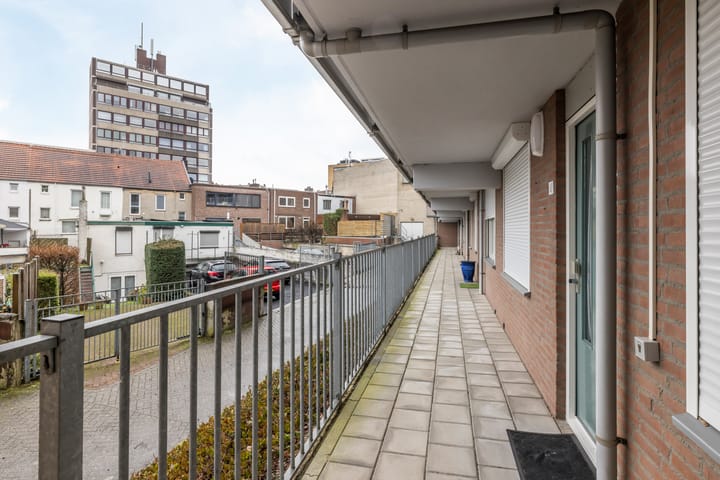 Foto 10 van Raadhuisstraat 4-C