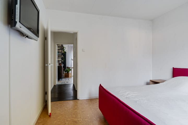 Foto 17 van Meinwerkstraat 5