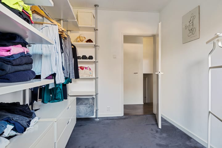 Foto 19 van Meinwerkstraat 5