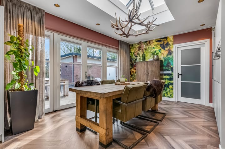 Photo 9 of Anna van Burenlaan 15