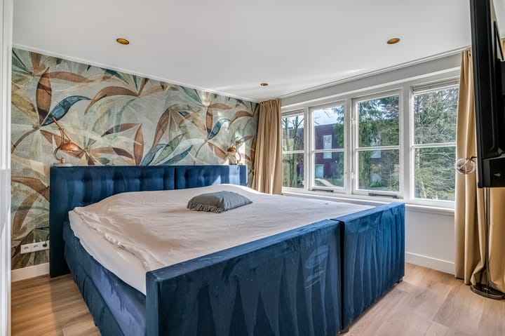 Photo 29 of Anna van Burenlaan 15