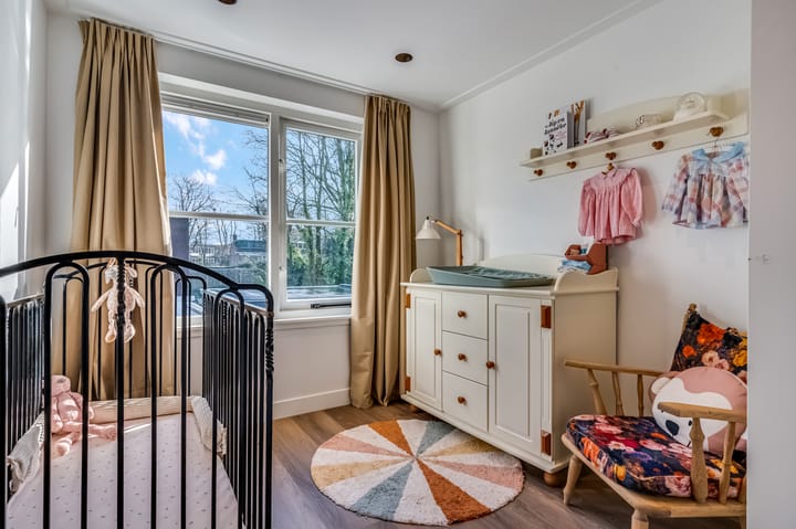 Photo 31 of Anna van Burenlaan 15