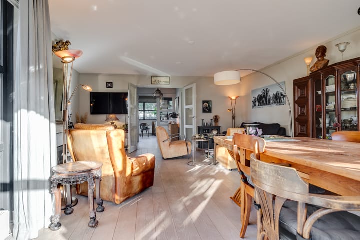 Foto 14 van Luitgardeweg 1